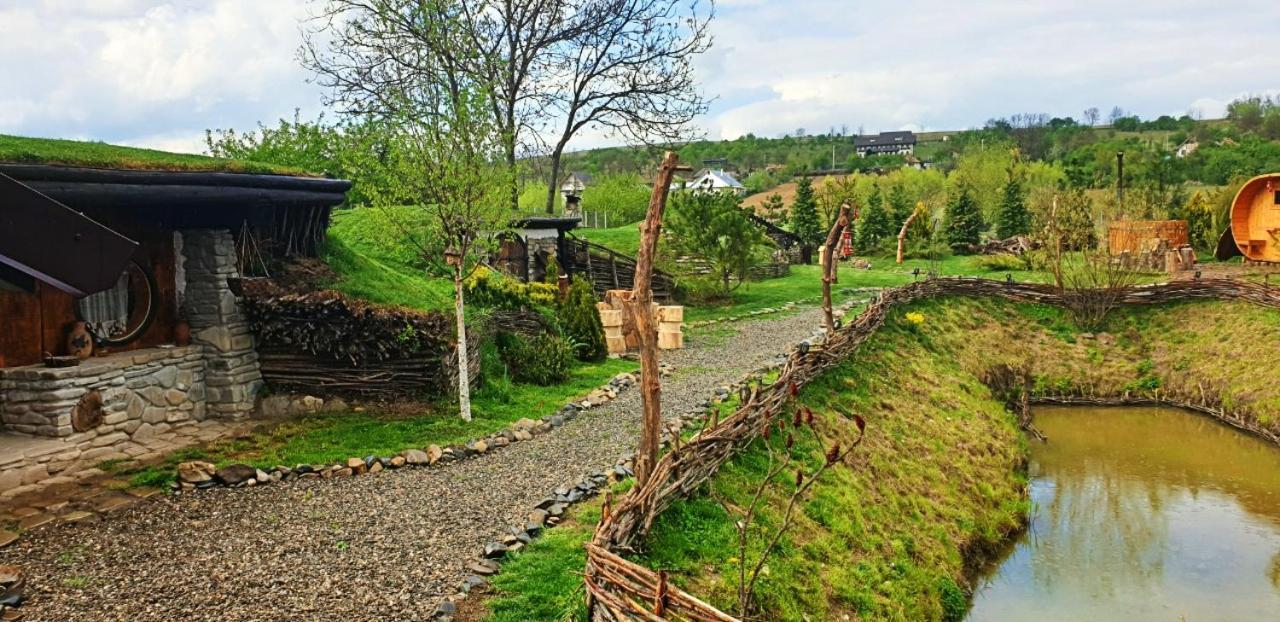 Valea Celor Doisprezece Hotel Piriu Dobreni Kültér fotó